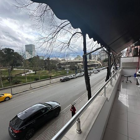 טיראנה Park View Central Apartment מראה חיצוני תמונה